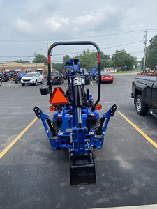 Tractor New Holland Workmaster 25S de Bajo Precio, Plataforma de Corte de 60 Pulgadas, Cargador Frontal, Transmisión Hidrostática Automática, Garantía de 2 Años - Product Image 5