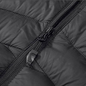 Chaqueta Bomber Acolchada Ligera con Cremallera, Impermeable y Cortavientos, Unisex, Negra, de Cordura, Personalizable - Product Image 5