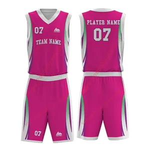 低价定制升华透气篮球运动衫和短裤大学团队套件，在制服趋势设计上带有您的标志