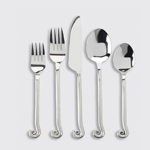 Juego de cubiertos clásico con bordes lisos que complementa cualquier ambiente de comedor, juego de cubiertos versátil, nuevo y personalizado. - Product Image 2