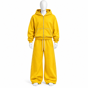 Ensemble de survêtement deux pièces personnalisé avec strass, sweat à capuche épais et pantalon de survêtement pour homme - Product Image 5