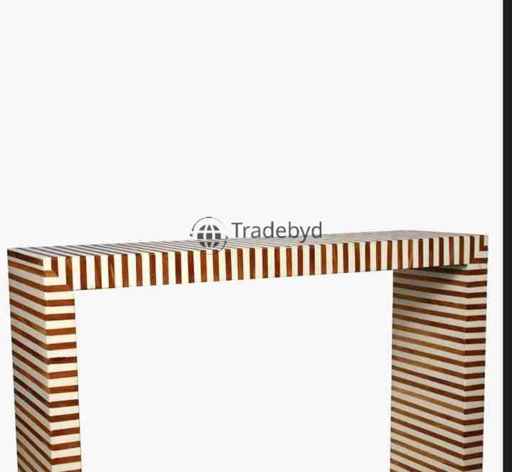 Available in different Colors