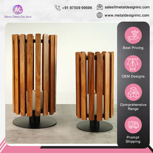 Diseño de lujo moderno, único color negro y marrón, hierro premium y acacia, portavelas de huracán de madera, tarro para decoración del hogar - Product Image 4