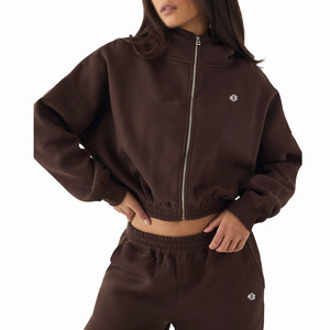 Ensemble de survêtement en molleton pour femmes, sweat à capuche zippé court avec pantalon large à taille élastique, deux pièces, pour la vente en gros - Product Image 3