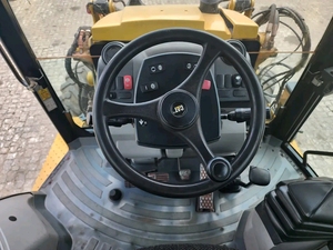 Retroexcavadora usada 428F con bomba HYDAC de carga nominal de 200 toneladas y motor Yunnei para movimiento de mercado - Product Image 6