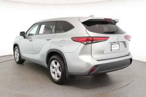 PERFECTAMENTE USADO 2021 To-yota Highlander - Product Image 2