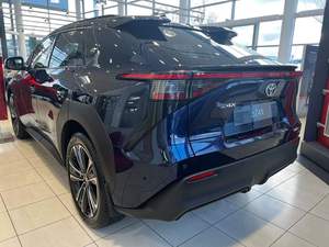 Toyota-Vehículos Eléctricos Bz4X, 4 asientos, SUV, nueva energía, 2023 - Product Image 3