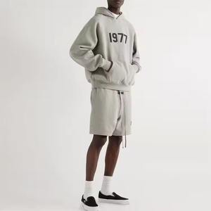 Ensemble de 2 pièces pour homme, sweat-shirt à manches courtes décontracté avec short, personnalisation de l'ensemble de sweat-shirt pour homme, vente de nouveaux modèles - Product Image 1