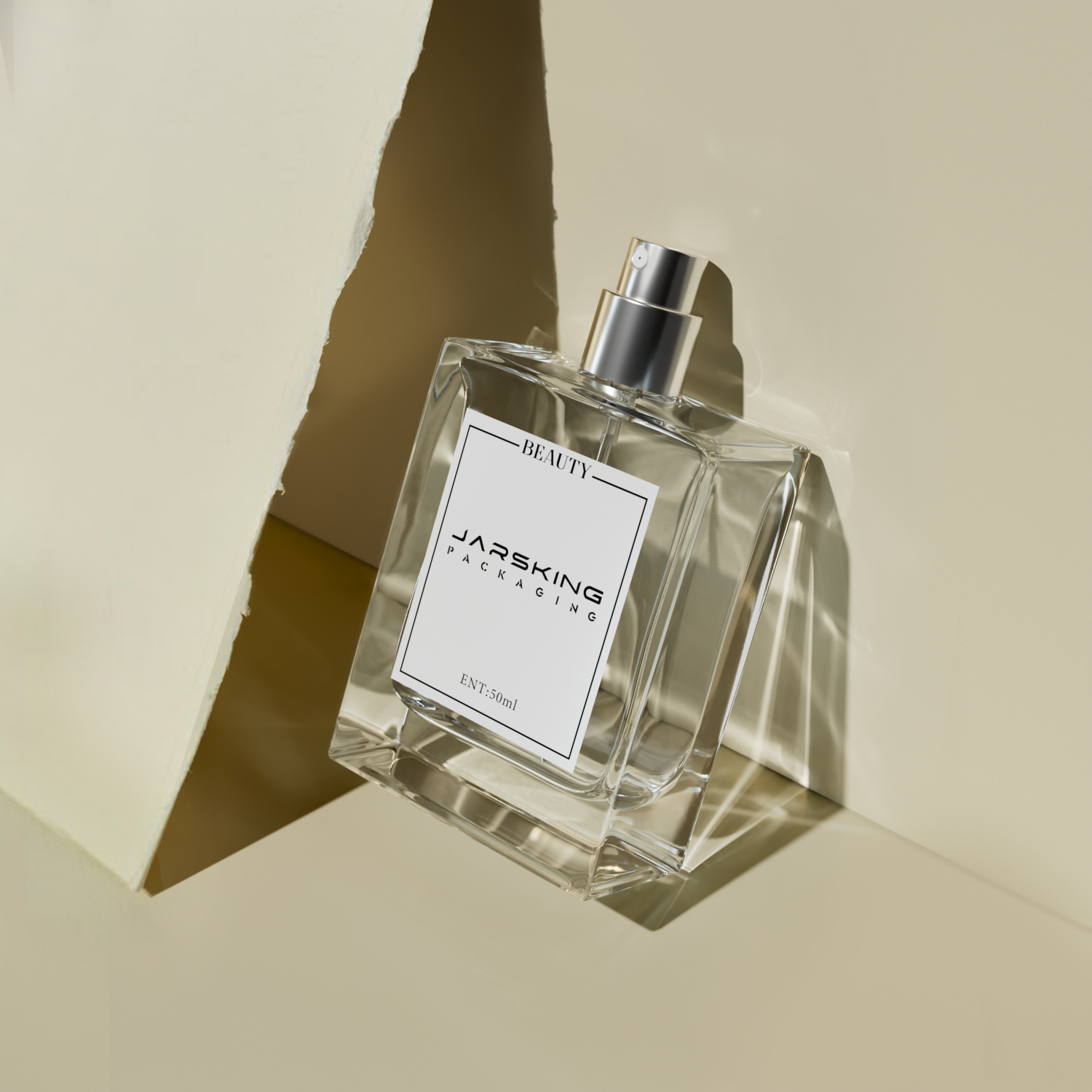 Vaporisateur en verre clair avec étiquette autocollante blanche