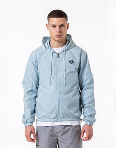 Chaqueta cortavientos de nailon a prueba de viento con bordado personalizado de alta calidad, chaqueta con capucha con puño elástico de entrenamiento informal elegante - Product Image 1