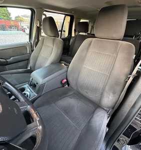 Ford Explorer 2010 Usada con Todas las Opciones - Product Image 2