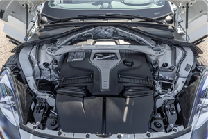 LISTO PARA CONDUCIR - USADO, VOLANTE A LA IZQUIERDA |   CONDUCCIÓN DERECHA |   ASTONNNSS MARTINNNSS DBX707 2025 - Product Image 5