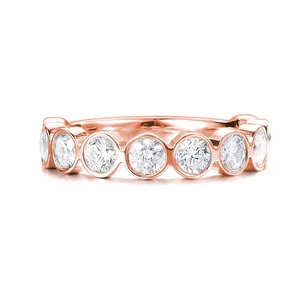 Bague élégante sertie de diamants de laboratoire exquis, faits à la main, qualité F-SI1, en or massif 14 carats, sertissage clos. - Product Image 4