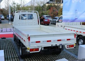 Vente en gros et exportation de camions électriques Foton, véhicule utilitaire 100% électrique, camionnette Foton EV, mini-camion cargo Dyna, fourgonnette. - Product Image 4