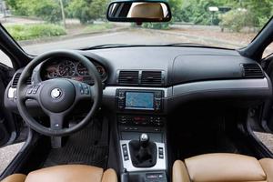 BMW 330I ZHP SEDÁN USADO 2005, Volante a la Izquierda/Derecha - Product Image 5