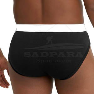 Sous-vêtement de compression mi-hauteur de haute qualité fabriqué au Pakistan pour Gym Sports Fitness d'un fabricant - Product Image 2