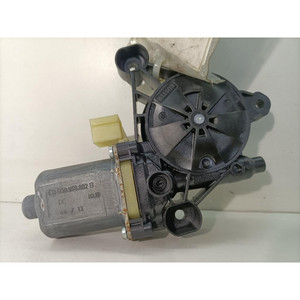 MOTORINO RAZAVETTER DELANTERO DERECHO VOLKSWAGEN Golf 7 Sedan 5 Q0959802B/0130822716 CJZB (12>) - Product Image 1