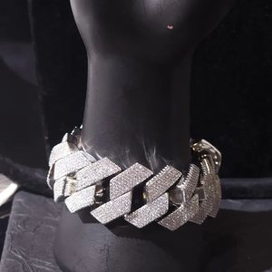 Pulsera Cubana con Incrustaciones de Diamantes Moissanite, Plata 925, Joyería Hip Hop de Lujo, Estilo Audaz - Product Image 1