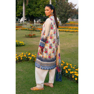 Traje de 3 Piezas para Mujer con Estampado Floral y Dupatta de Chifón SD-52164 - Product Image 1