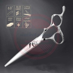 Ciseaux de toilettage pour chiens gauchers et droitiers Ciseaux droits en acier inoxydable pour couper les poils d'animaux de compagnie de chat - Product Image 2