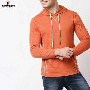 เสื้อฮู้ดดี้ผู้ชายสีพื้นน้ำหนักเบาขายดี คุณภาพสูง สำหรับฤดูหนาว ปักลาย ซักแบบสโตนวอช - Product Image 4