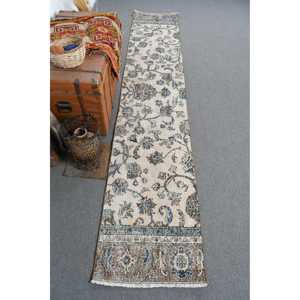 Alfombra Turca Vintage de 1.9x10.1 pies (58x309 cm), Alfombra Azul de Lana Marroquí - Product Image 1