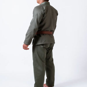 ชุดเทควันโดหลากสีสำหรับผู้ใหญ่ชุดศิลปะการต่อสู้ชุดกิโมโนเทควันโดปรับแต่งได้ - Product Image 3