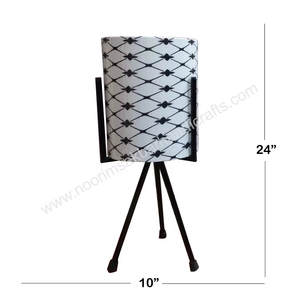 Pots de fleurs et jardinières à usage intérieur imprimés en émail enduit de poudre noire support d'herbes de jardin avec fleurs artificielles pour un usage domestique - Product Image 2