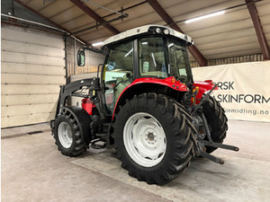 รถแทรกเตอร์มือสอง Massey Ferguson 5610 ขับเคลื่อน 4 ล้อ 70 แรงม้า สำหรับงานเกษตร พร้อมที่ตักด้านหน้า - Product Image 2
