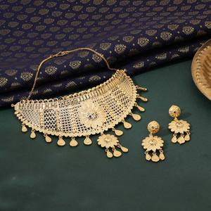 Vente en gros de colliers ras-de-cou traditionnels en laiton plaqué or 14 ct 18 ct 24 ct bijoux tendance pour mariages orthodoxes - Product Image 2