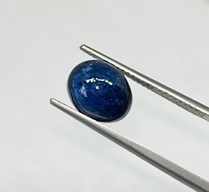 Cabujón Azul Natural de Corte Ovalado de 7x5 mm - Product Image 2