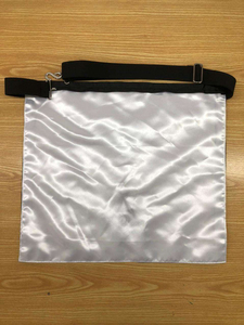Tablier maçonnique brodé sur mesure en velours blanc et noir avec symboles œil et G, style classique, pour usage vestimentaire - Product Image 4