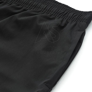 Shorts de sport décontractés pour hommes à prix de gros, écologiques, texture lisse, séchage rapide, respirants pour la course et les activités de plein air - Product Image 5