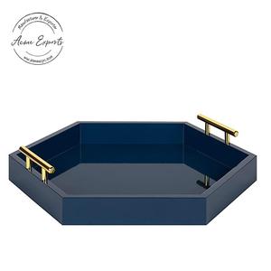Plateau de service hexagonal en bois avec poignées dorées – Organisateur élégant pour table basse, comptoir de bar – Décoration intérieure stylée - Product Image 1