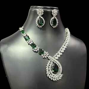 ชุดสร้อยคอเพชรอเมริกันตัดดาวดีไซน์สวยพร้อมต่างหูสำหรับผู้หญิงและเด็กผู้หญิงเหมาะสำหรับงานเทศกาล - Product Image 3