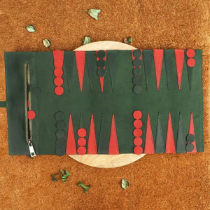 MORGANS INDUSTRIES Jeu de backgammon en cuir pliable et écologique avec pions jaunes et noirs pour les jeux en famille - Product Image 6