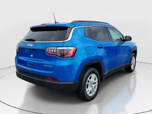 Nouveautés à prix réduits! Véhicule d'occasion Compass Sport FWD 2.4L Automatique 2021, sièges en cuir, SUV Crossover - Product Image 4