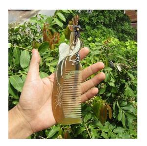 Usine Viet Nam Produits populaires de haute qualité Peigne à cheveux en corne Peignes à poignée en corne de buffle Top produits faits à la main - Product Image 1