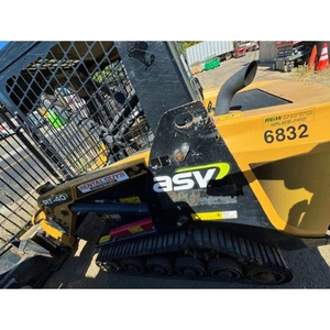 Minicargadora de orugas con motor Perkins EPA ASV RT40 usada 2021 con características de cargadora sobre orugas - Product Image 4