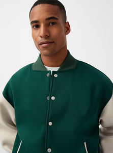 Chaqueta universitaria de béisbol para hombre de alta calidad, personalizada, deportiva, con cuello levantado, bordado de chenilla, Mangas de cuero, Winter Haus Industries - Product Image 2