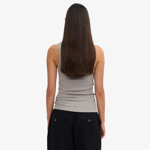 เสื้อกล้ามผู้หญิงผ้าฝ้ายคอตตอนใส่ออกกำลังกายเสื้อคอรูปตัวยูพร้อมโลโก้แบรนด์ตามสั่ง - Product Image 4