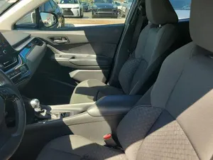 Toyota CHR LE 2020 - Product Image 3