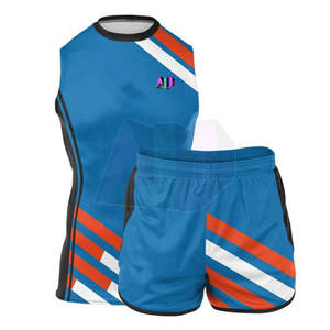 Ensemble de maillots de compression 7v7 fabriqué au Pakistan, 100% polyester, haute qualité, unisexe, adulte, couleurs et tailles personnalisables, durable, respirant - Product Image 1