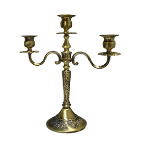 Candélabre de pièce maîtresse en aluminium couleur argent Candélabres de taille et de forme personnalisées à des prix compétitifs - Product Image 5