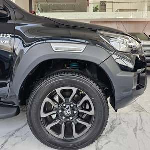 TO-YO-TAA Hilux Adventure SR5 USADO 2024 - Product Image 6