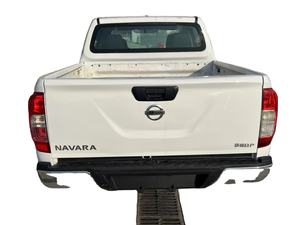 Navara 2022-2024 2.5L Essence Conduite à Gauche Nouvelle Voiture de Luxe Allemagne R17 Turbo pour Vente en Gros - Product Image 2