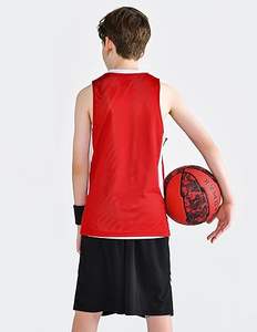 Fabricante personalizado y exportador de camisetas de baloncesto de malla reversible para jóvenes, uniformes atléticos de poliéster para deportes estilo conjunto - Product Image 2
