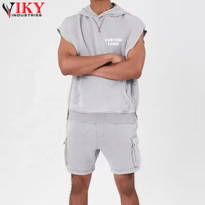 Logo personnalisé Ensemble short à capuche Deux pièces sans manches à capuche Short cargo Vêtements Ensemble de survêtement d'été pour hommes - Product Image 4