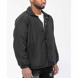 2025 chaquetas de hombre transpirables ligeras de diseño personalizado con chaqueta de lluvia al aire libre con capucha para hombres hecha por Dress Sports - Product Image 4