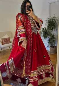 Prêt à porter lourd brodé dentelle moderne femmes Afghani robe de mariée col en v a-ligne 100% Polyester mariage en gros nouveauté - Product Image 3